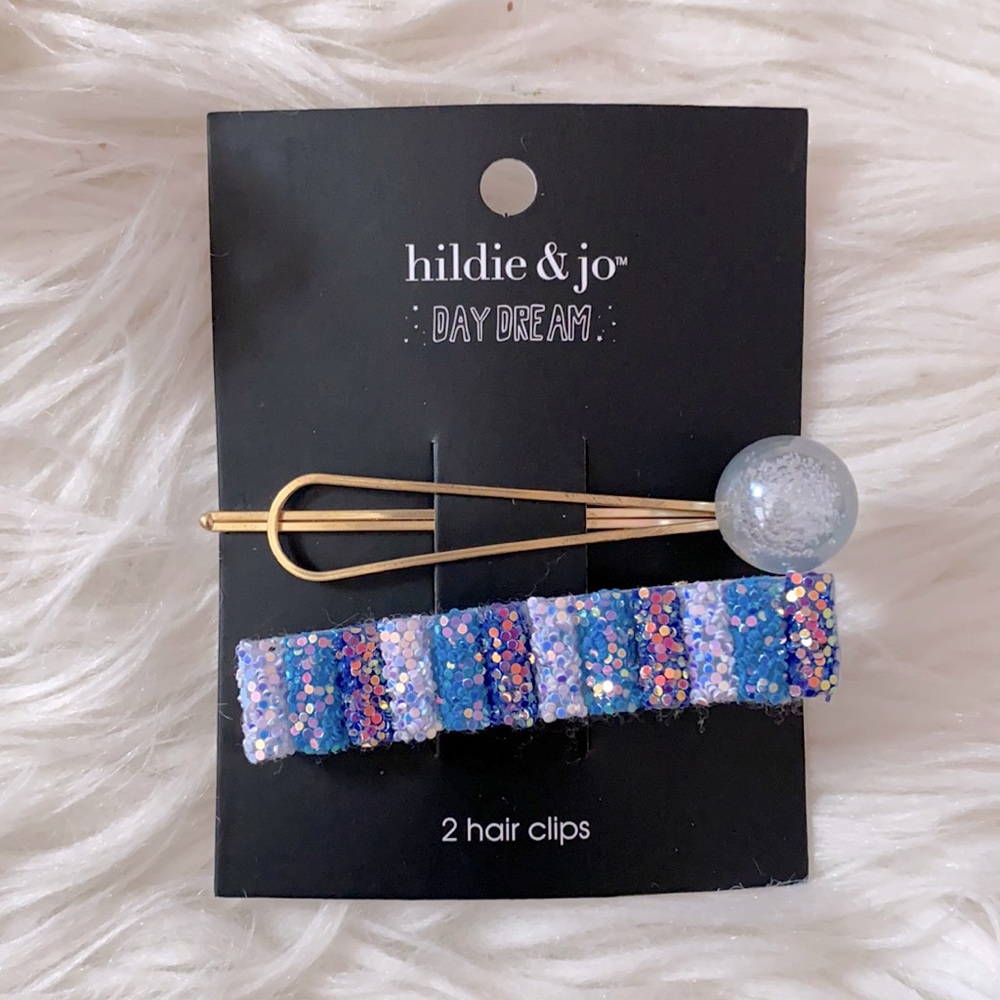 NWT set of two y2k shimmery hair clips